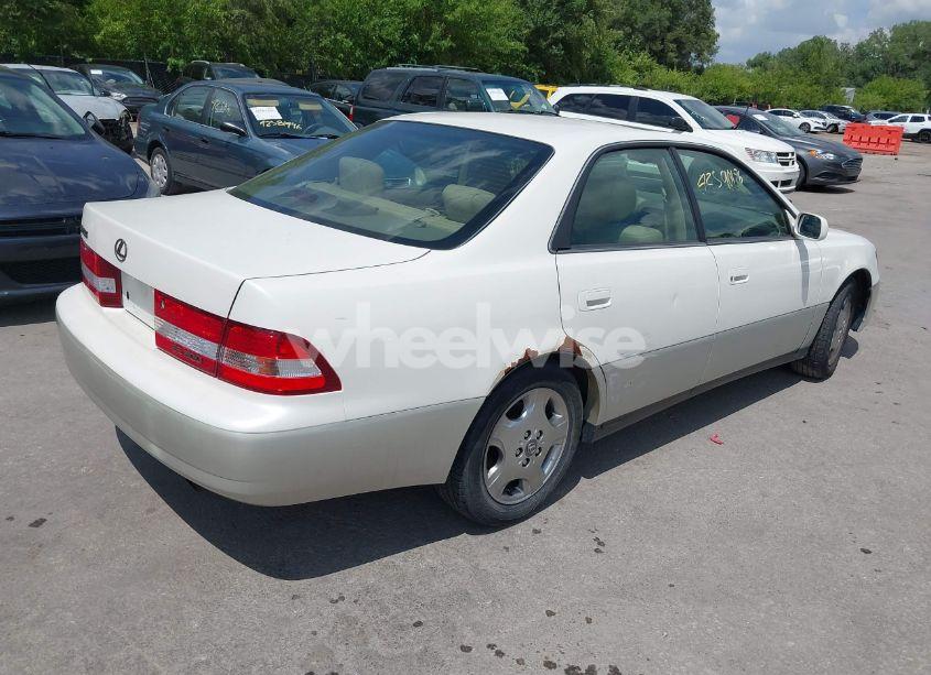Photo 4 of 2001 Lexus Es 300 (VIN JT8BF28GX10319894)