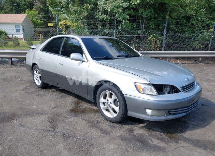 2001 Lexus Es 300 (VIN JT8BF28GX10338641) main photo