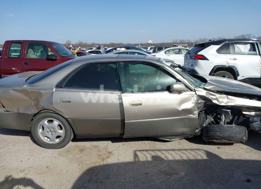 Photo 13 of 1999 Lexus Es 300 (VIN JT8BF28GXX5071481)