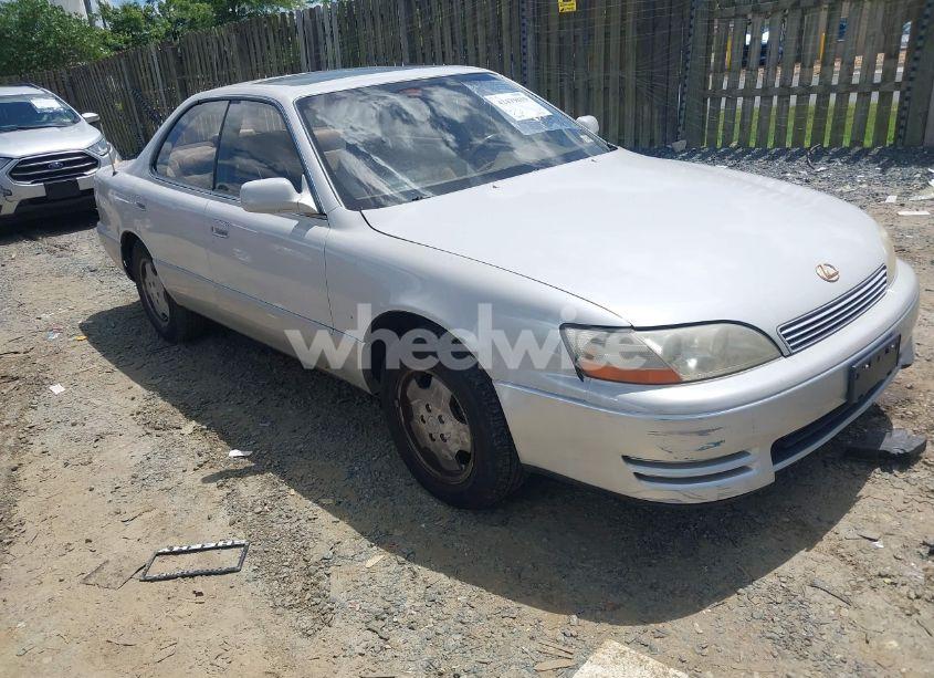 1994 Lexus Es 300 (VIN JT8GK13T3R0057082) main photo