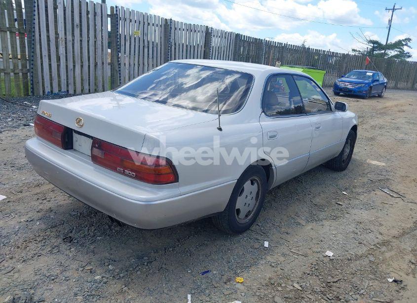Photo 4 of 1994 Lexus Es 300 (VIN JT8GK13T3R0057082)