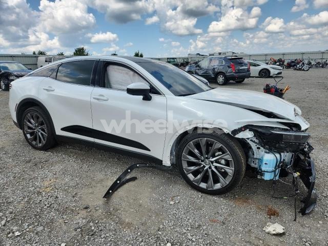 Photo 6 of 2023 TOYOTA CROWN XLE (VIN JTDAAAAF1P3017165)