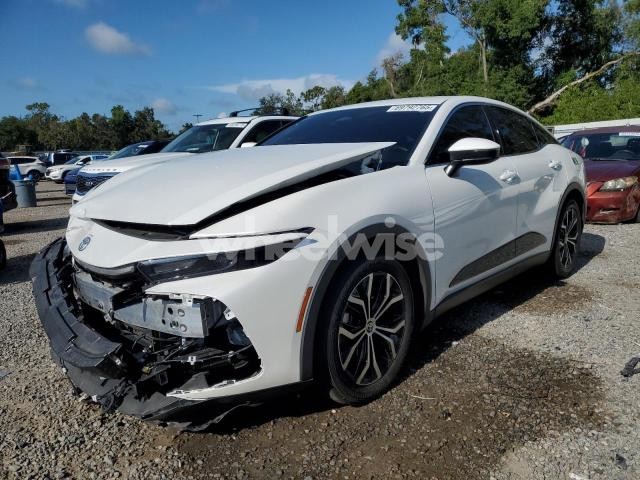 Photo 2 of 2025 TOYOTA CROWN XLE (VIN JTDAAAAF6S3031832)