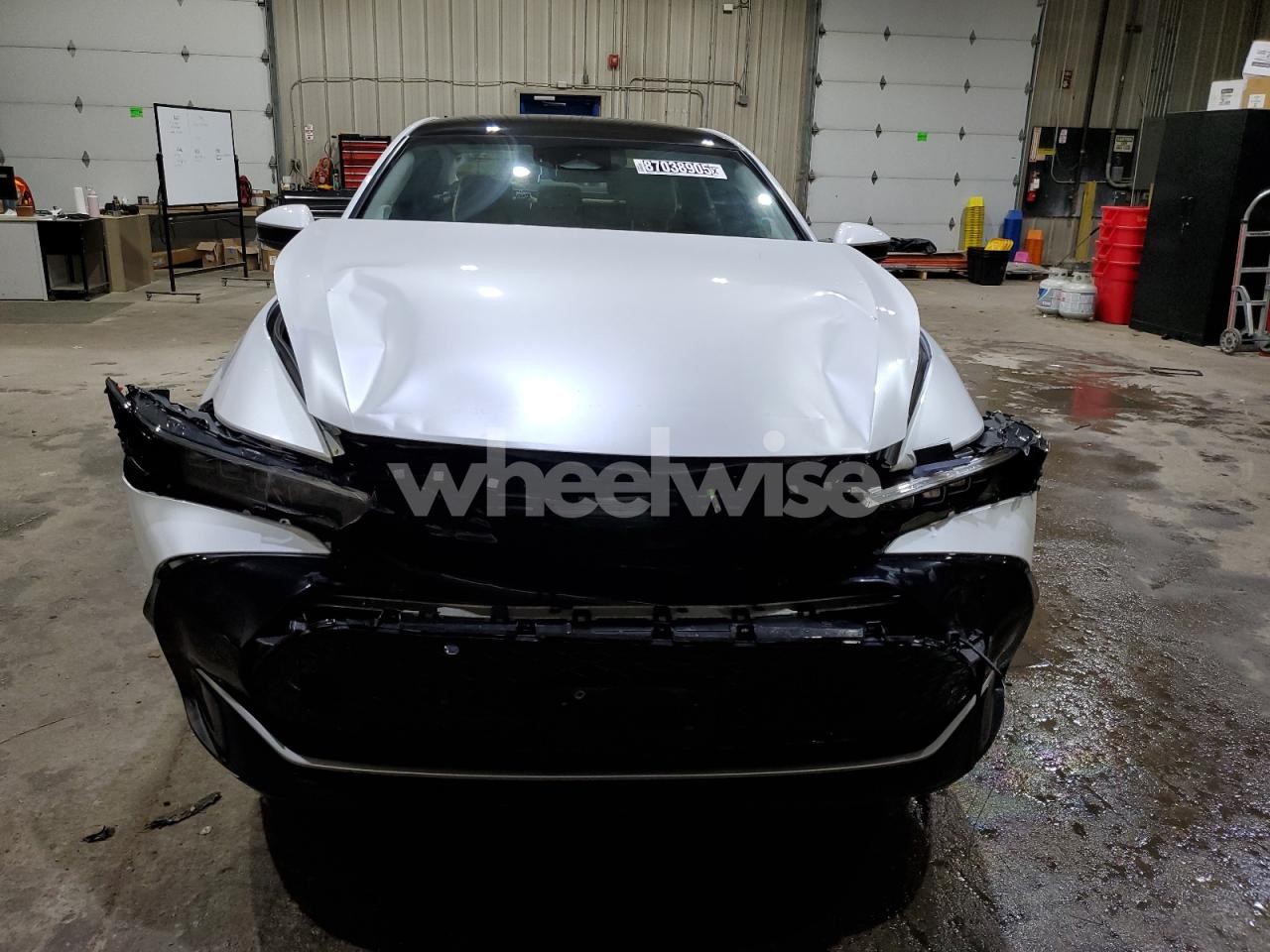 Photo 5 of 2024 TOYOTA CROWN XLE (VIN JTDAAAAF9R3028062)