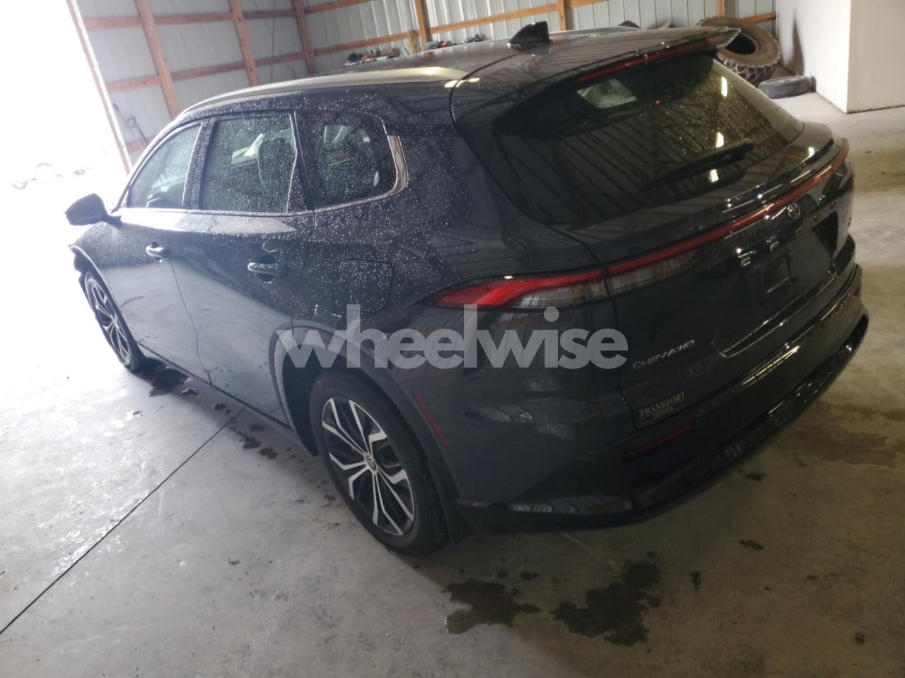 Photo 2 of 2025 TOYOTA CROWN SIGNIA XLE (VIN JTDACAAJ0S3004561)