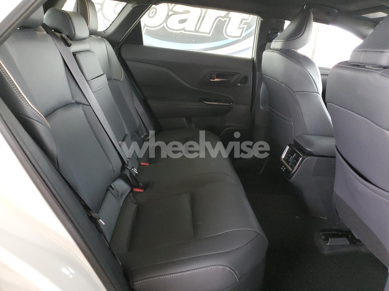 Photo 10 of 2025 TOYOTA CROWN SIGNIA XLE (VIN JTDACAAJ5S3011795)