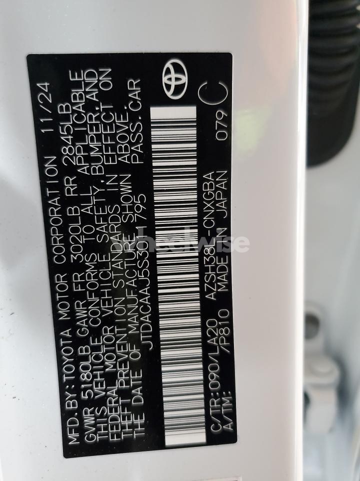 Photo 12 of 2025 TOYOTA CROWN SIGNIA XLE (VIN JTDACAAJ5S3011795)