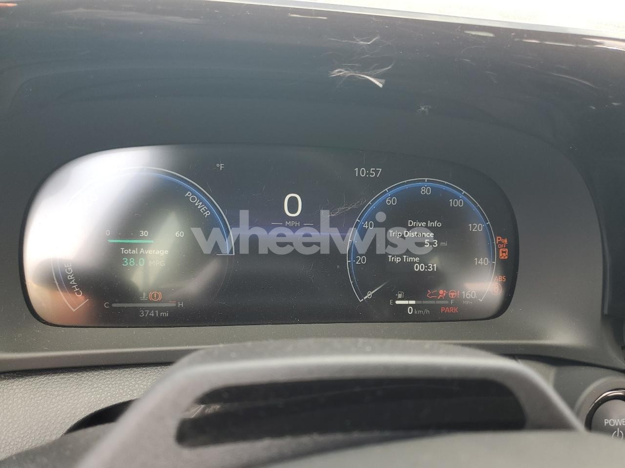 Photo 9 of 2025 TOYOTA CROWN SIGNIA XLE (VIN JTDACAAJ5S3022909)