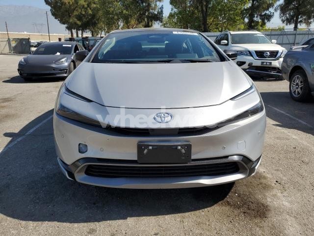 Photo 6 of 2023 TOYOTA PRIUS LE (VIN JTDACAAU0P3013942)