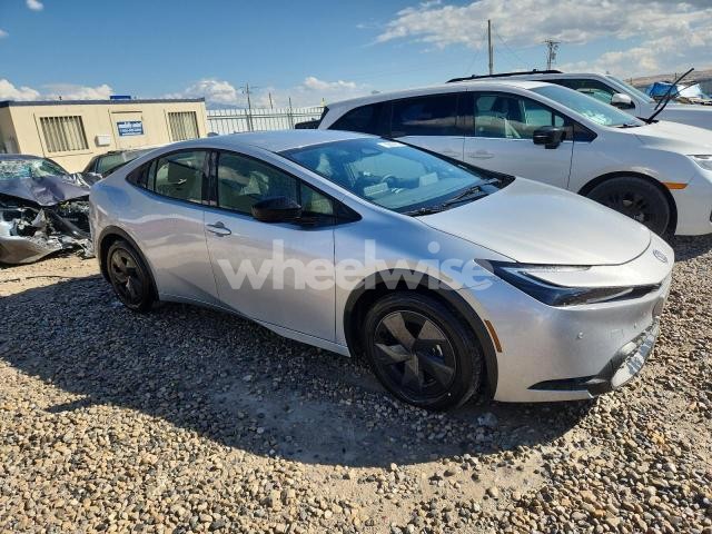 Photo 3 of 2025 TOYOTA PRIUS LE (VIN JTDACAAU0S3054399)