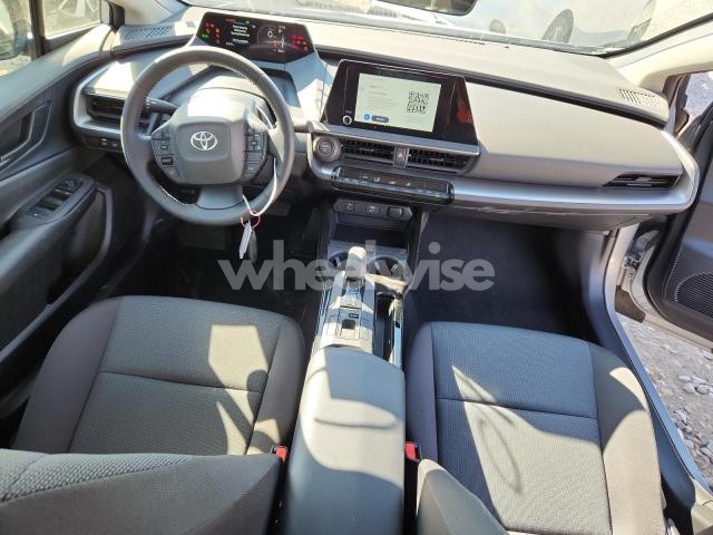 Photo 9 of 2025 TOYOTA PRIUS LE (VIN JTDACAAU0S3054399)