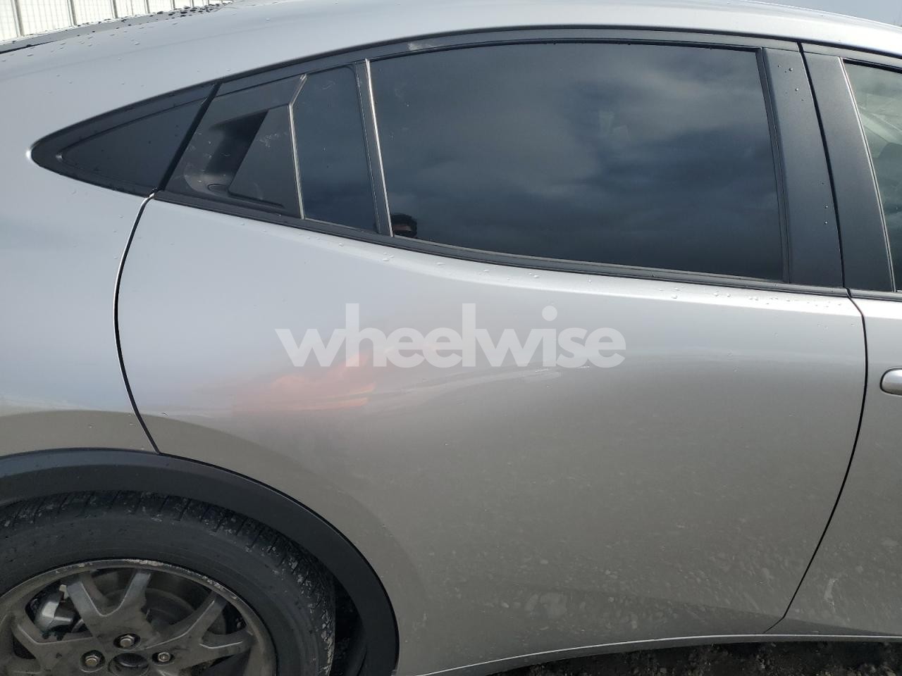 Photo 10 of 2024 TOYOTA PRIUS LE (VIN JTDACAAU1R3026508)