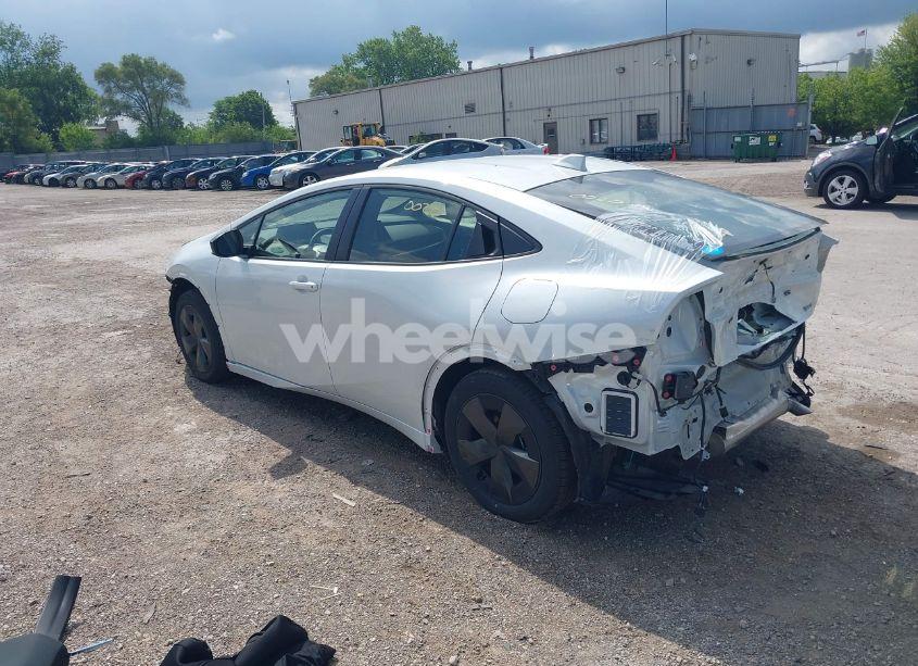 Photo 3 of 2024 Toyota Prius LE (VIN JTDACAAU1R3032910)