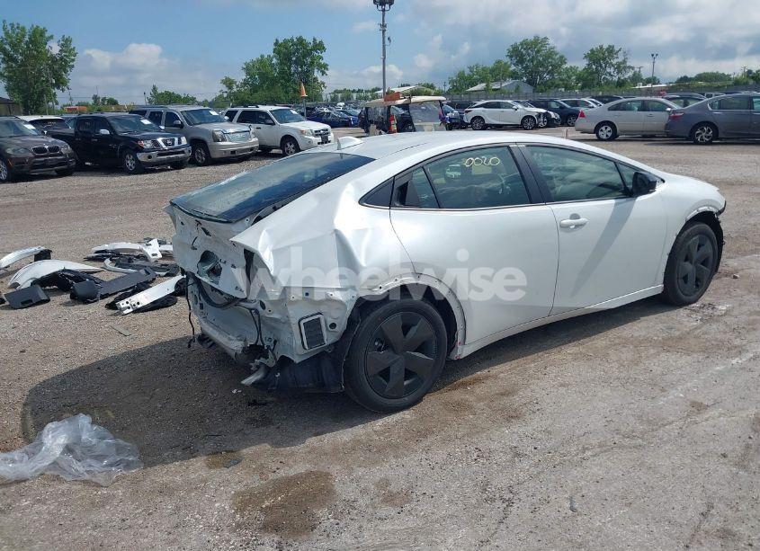 Photo 4 of 2024 Toyota Prius LE (VIN JTDACAAU1R3032910)