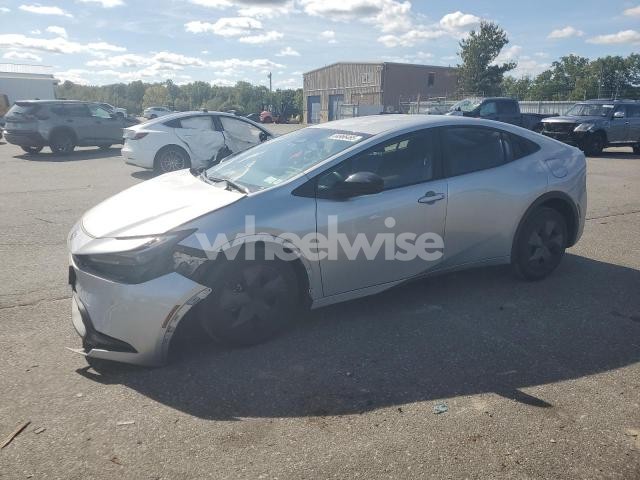 Photo 10 of 2025 TOYOTA PRIUS LE (VIN JTDACAAU1S3051026)