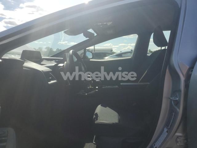 Photo 4 of 2025 TOYOTA PRIUS LE (VIN JTDACAAU1S3051026)