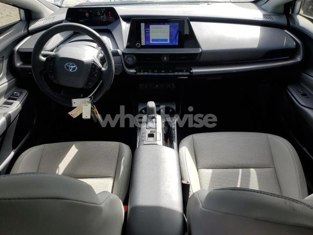 Photo 12 of 2024 TOYOTA PRIUS LE (VIN JTDACAAU3R3036487)