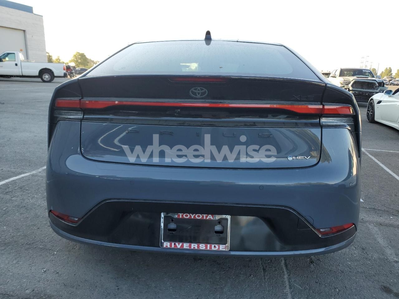 Photo 6 of 2025 TOYOTA PRIUS LE (VIN JTDACAAU3S3053344)