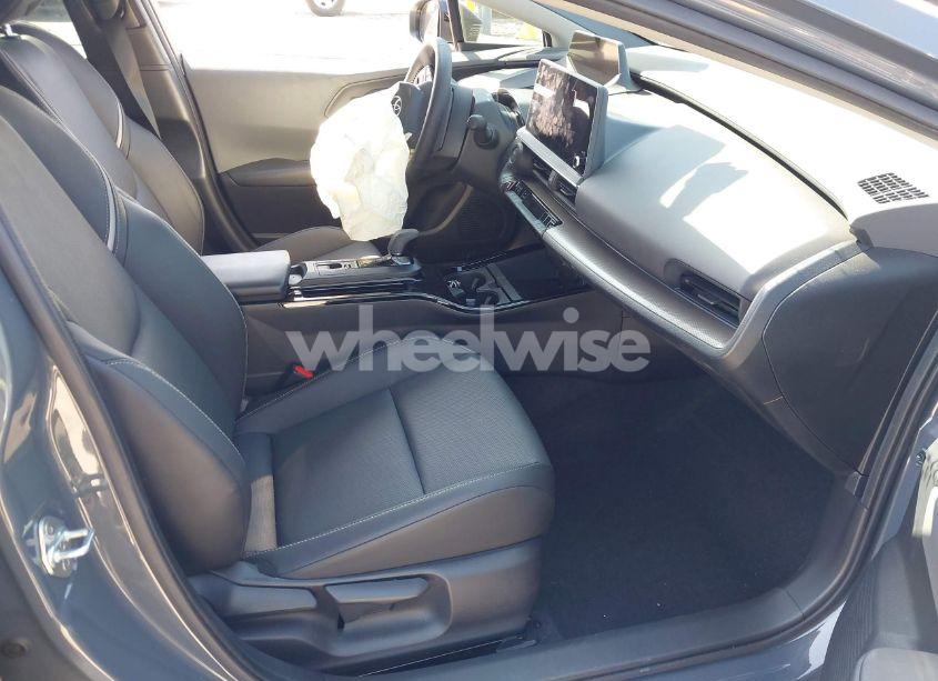 Photo 5 of 2024 Toyota Prius XLE (VIN JTDACAAU4R3023781)