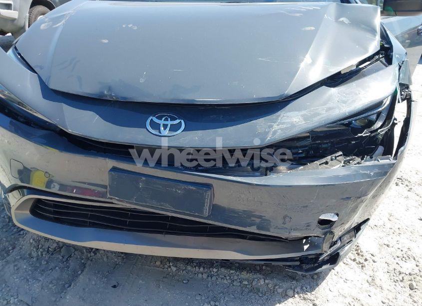 Photo 6 of 2024 Toyota Prius XLE (VIN JTDACAAU4R3023781)
