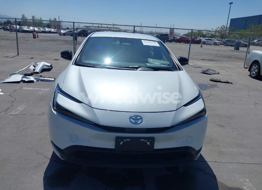 Photo 13 of 2023 Toyota Prius LE (VIN JTDACAAU6P3002332)