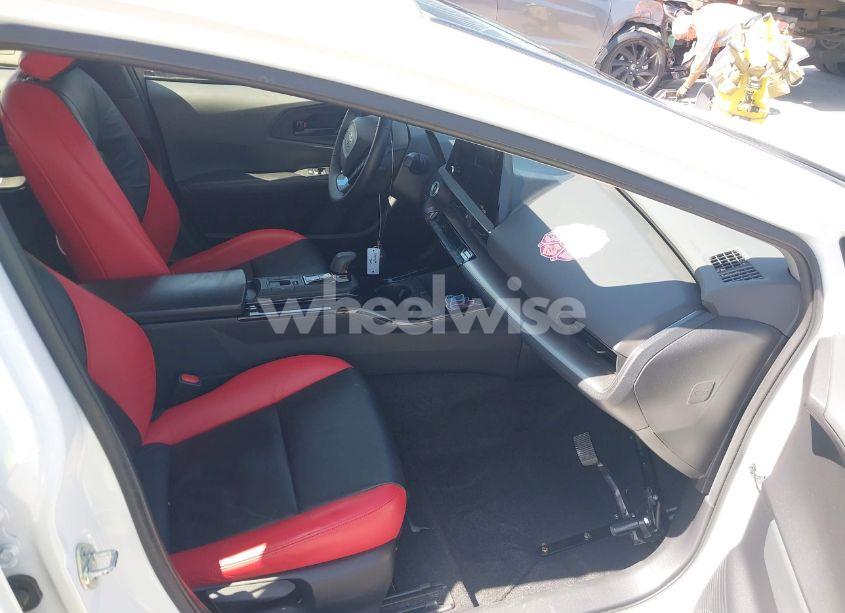 Photo 5 of 2023 Toyota Prius LE (VIN JTDACAAU6P3002332)