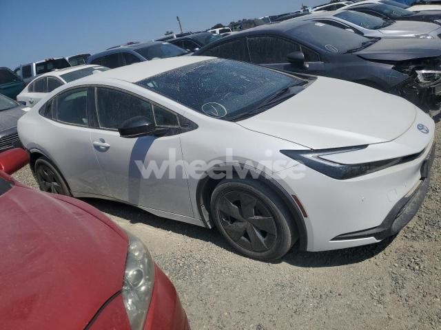 2023 TOYOTA PRIUS LE (VIN JTDACAAU6P3013945) main photo