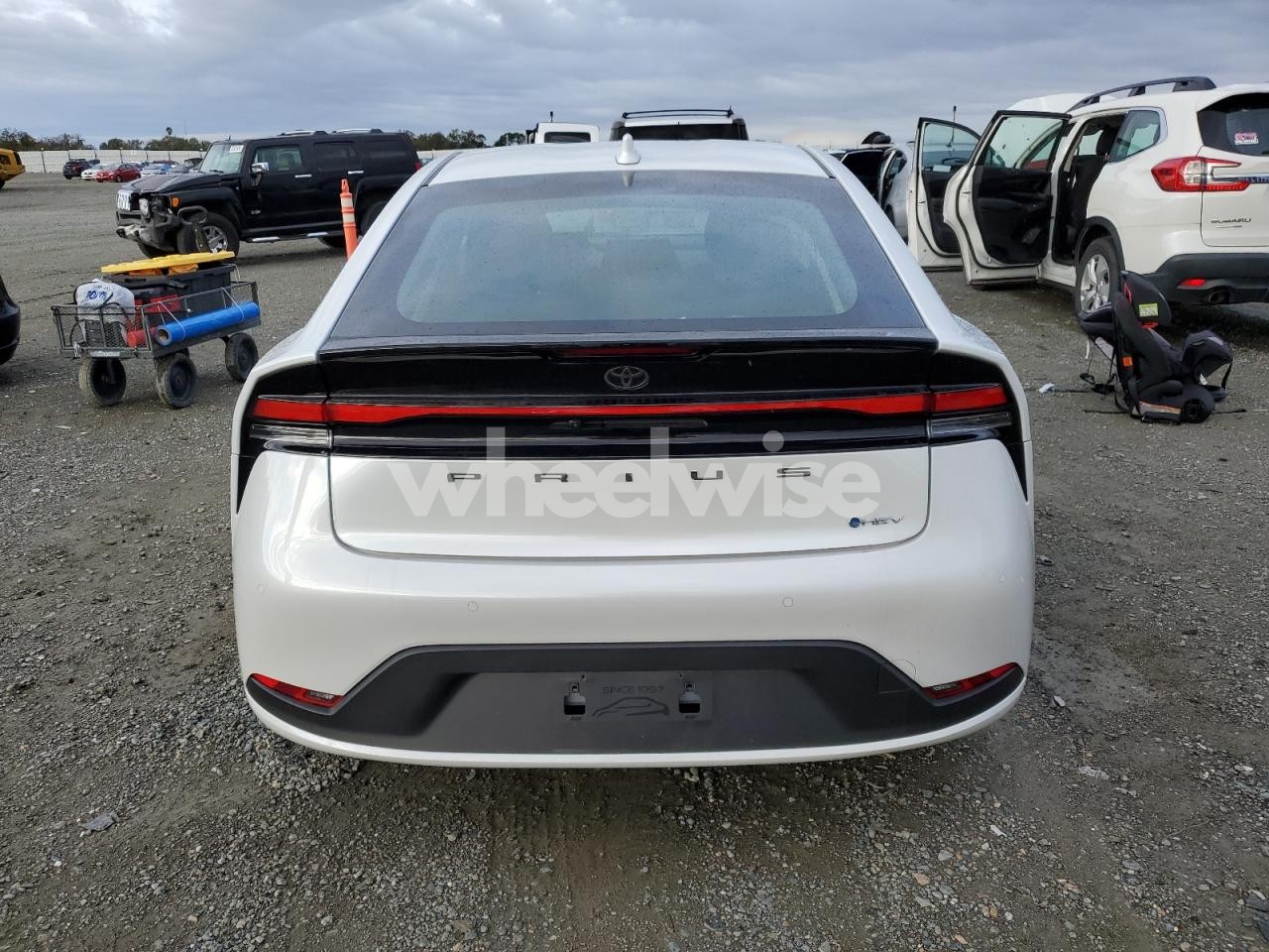 Photo 6 of 2023 TOYOTA PRIUS LE (VIN JTDACAAU6P3014433)