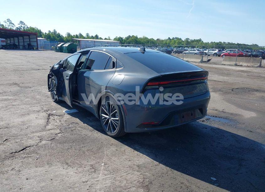 Photo 3 of 2023 Toyota Prius XLE (VIN JTDACAAU7P3009886)