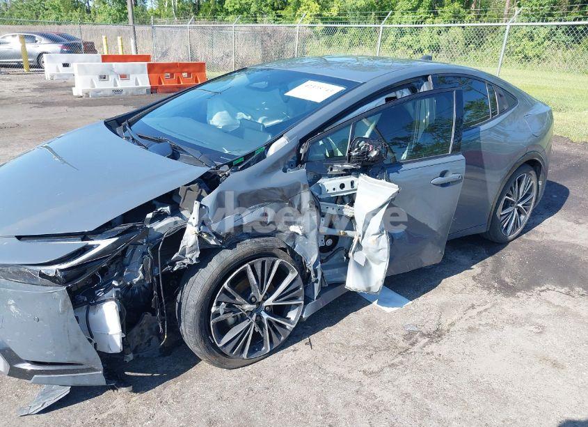 Photo 6 of 2023 Toyota Prius XLE (VIN JTDACAAU7P3009886)