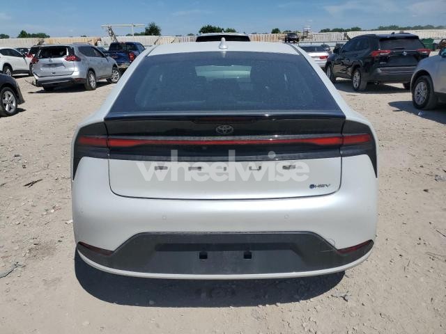 Photo 10 of 2023 TOYOTA PRIUS LE (VIN JTDACAAU7P3012951)