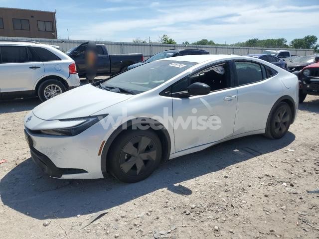 Photo 4 of 2023 TOYOTA PRIUS LE (VIN JTDACAAU7P3012951)