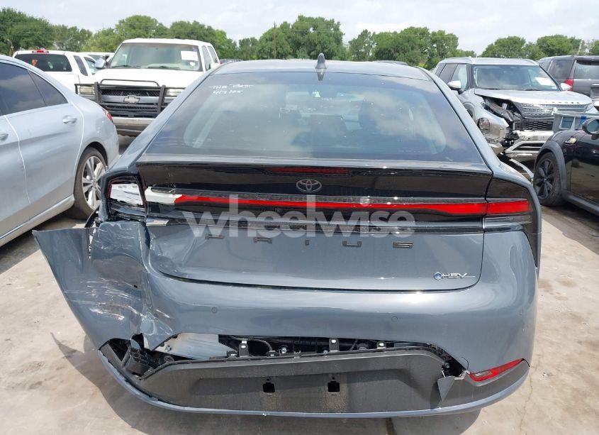 Photo 17 of 2025 Toyota Prius LE (VIN JTDACAAU7S3049099)