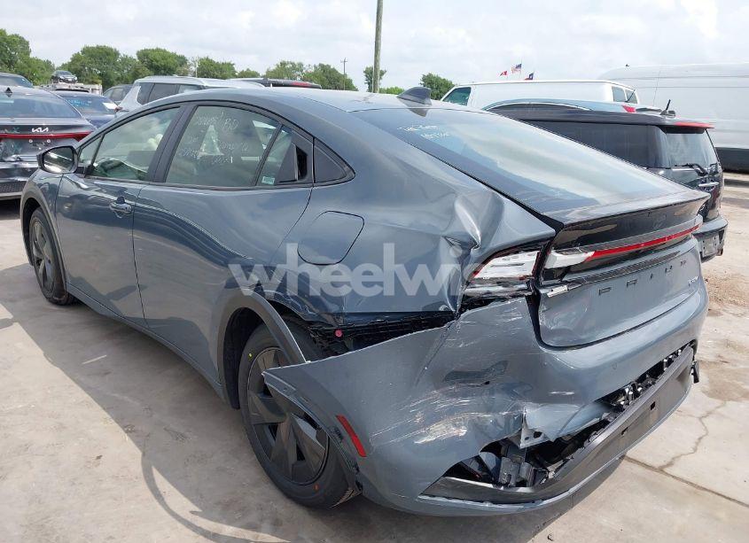 Photo 3 of 2025 Toyota Prius LE (VIN JTDACAAU7S3049099)