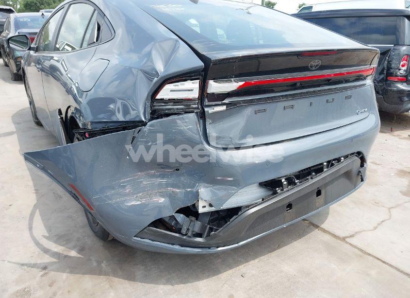 Photo 6 of 2025 Toyota Prius LE (VIN JTDACAAU7S3049099)