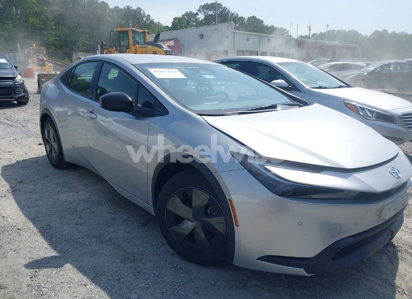 Photo 13 of 2024 Toyota Prius LE (VIN JTDACAAU8R3019975)