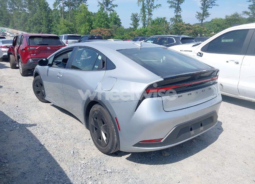 Photo 14 of 2024 Toyota Prius LE (VIN JTDACAAU8R3019975)