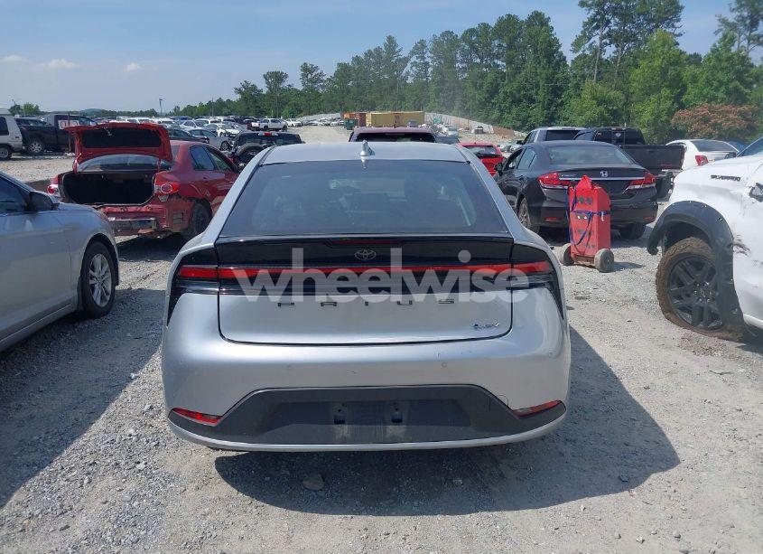 Photo 16 of 2024 Toyota Prius LE (VIN JTDACAAU8R3019975)