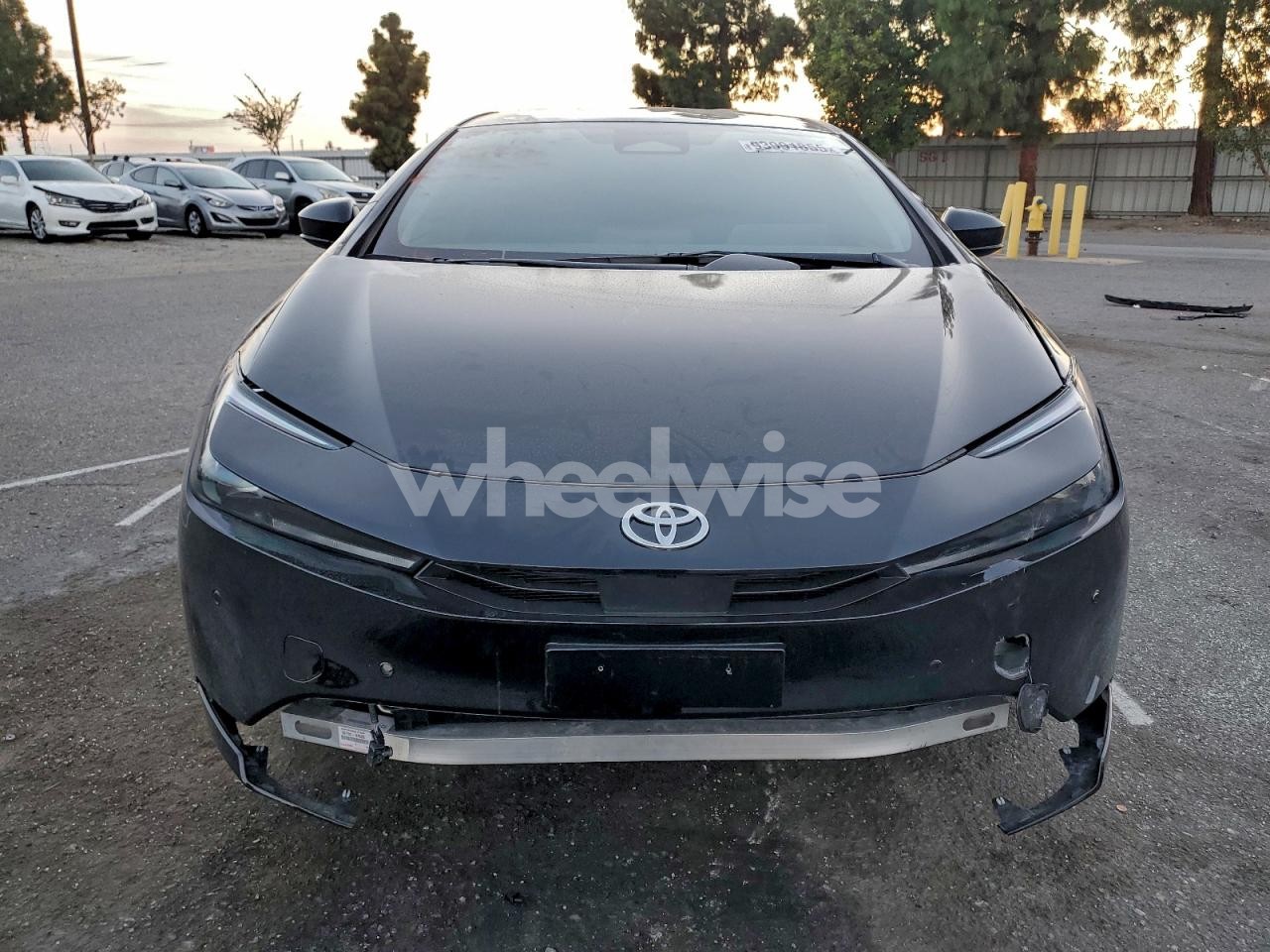 Photo 5 of 2024 TOYOTA PRIUS LE (VIN JTDACAAU8R3046285)