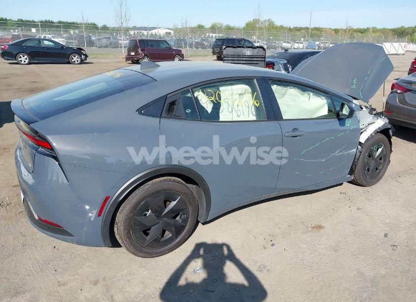 Photo 4 of 2024 Toyota Prius LE (VIN JTDACAAU9R3044514)