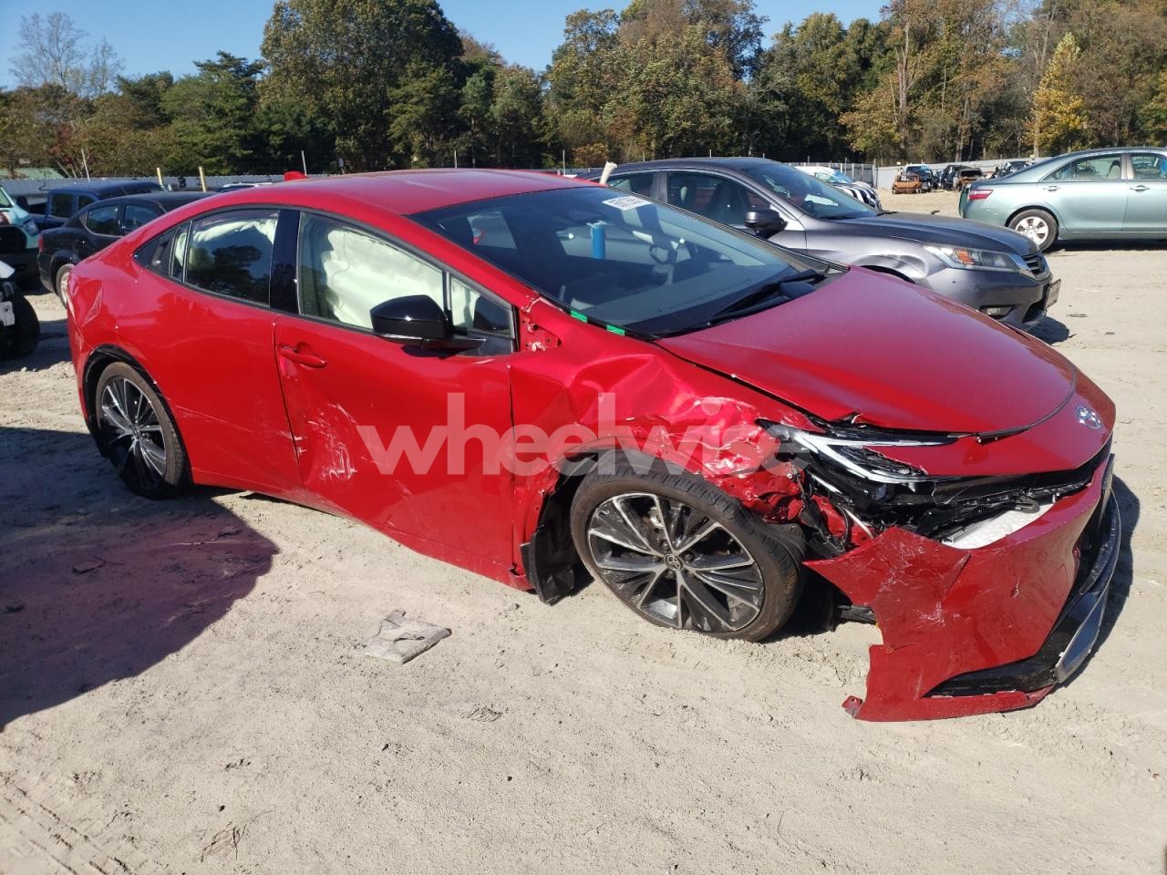 Photo 4 of 2025 TOYOTA PRIUS LE (VIN JTDACAAU9S3060976)