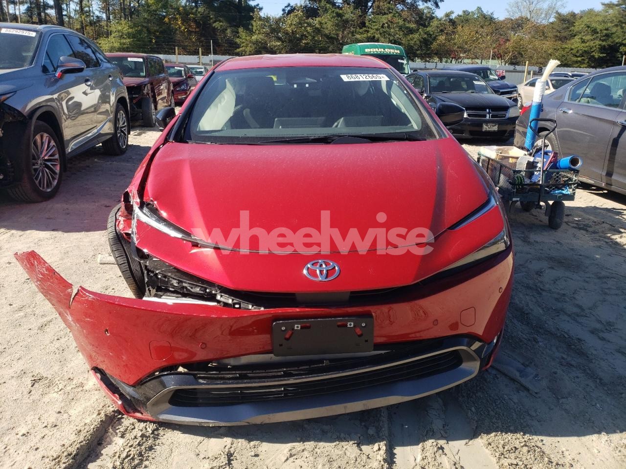 Photo 5 of 2025 TOYOTA PRIUS LE (VIN JTDACAAU9S3060976)