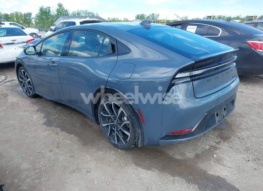 Photo 3 of 2024 Toyota Prius PRIME XSE (VIN JTDACACU2R3029933)