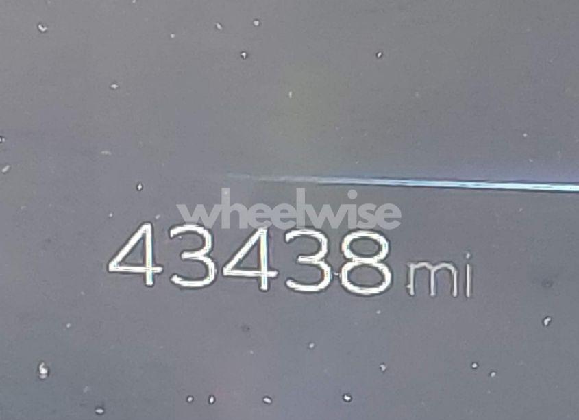 Photo 15 of 2023 Toyota Prius PRIME SE (VIN JTDACACU6P3004353)