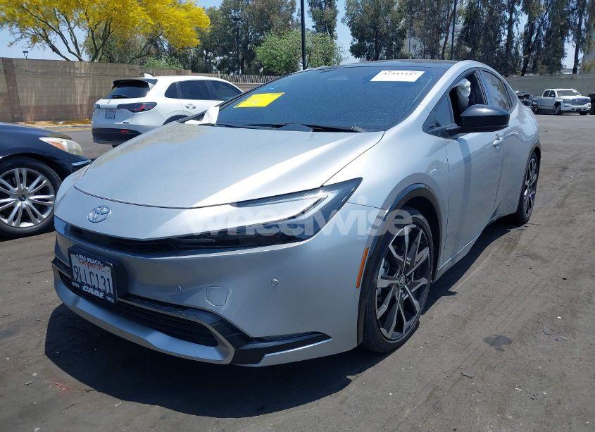 Photo 2 of 2024 Toyota Prius PRIME XSE (VIN JTDACACU8R3020136)