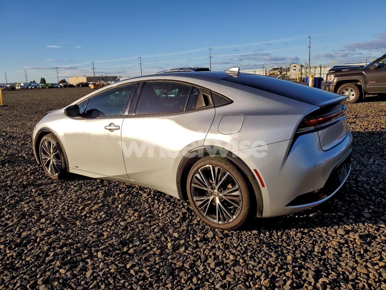 Photo 2 of 2023 TOYOTA PRIUS LE (VIN JTDADABU1P3004629)