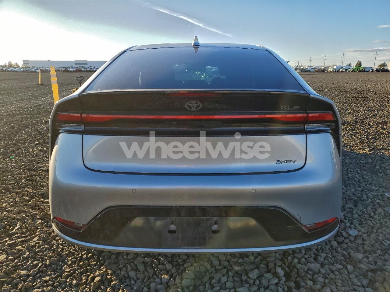 Photo 6 of 2023 TOYOTA PRIUS LE (VIN JTDADABU1P3004629)