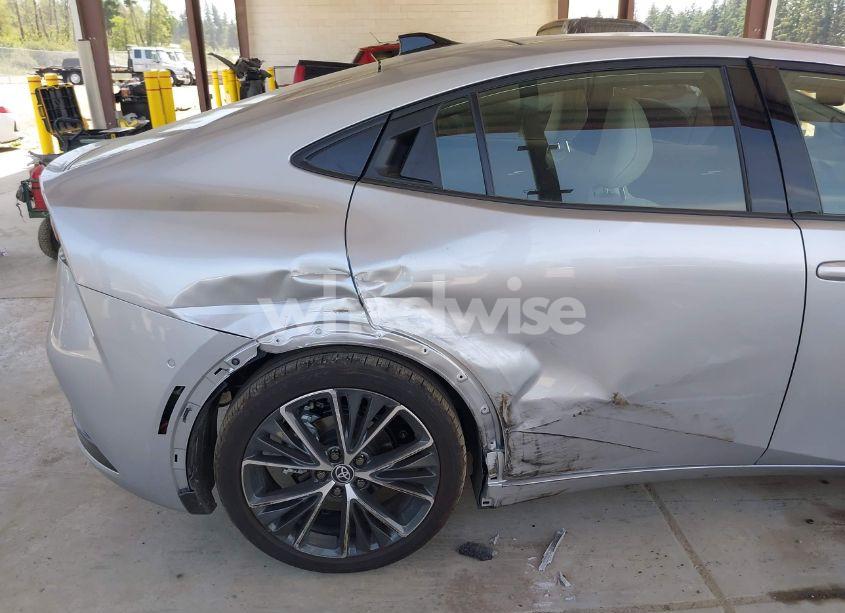 Photo 6 of 2025 Toyota Prius LIMITED AWD-E (VIN JTDADABU2S3026888)