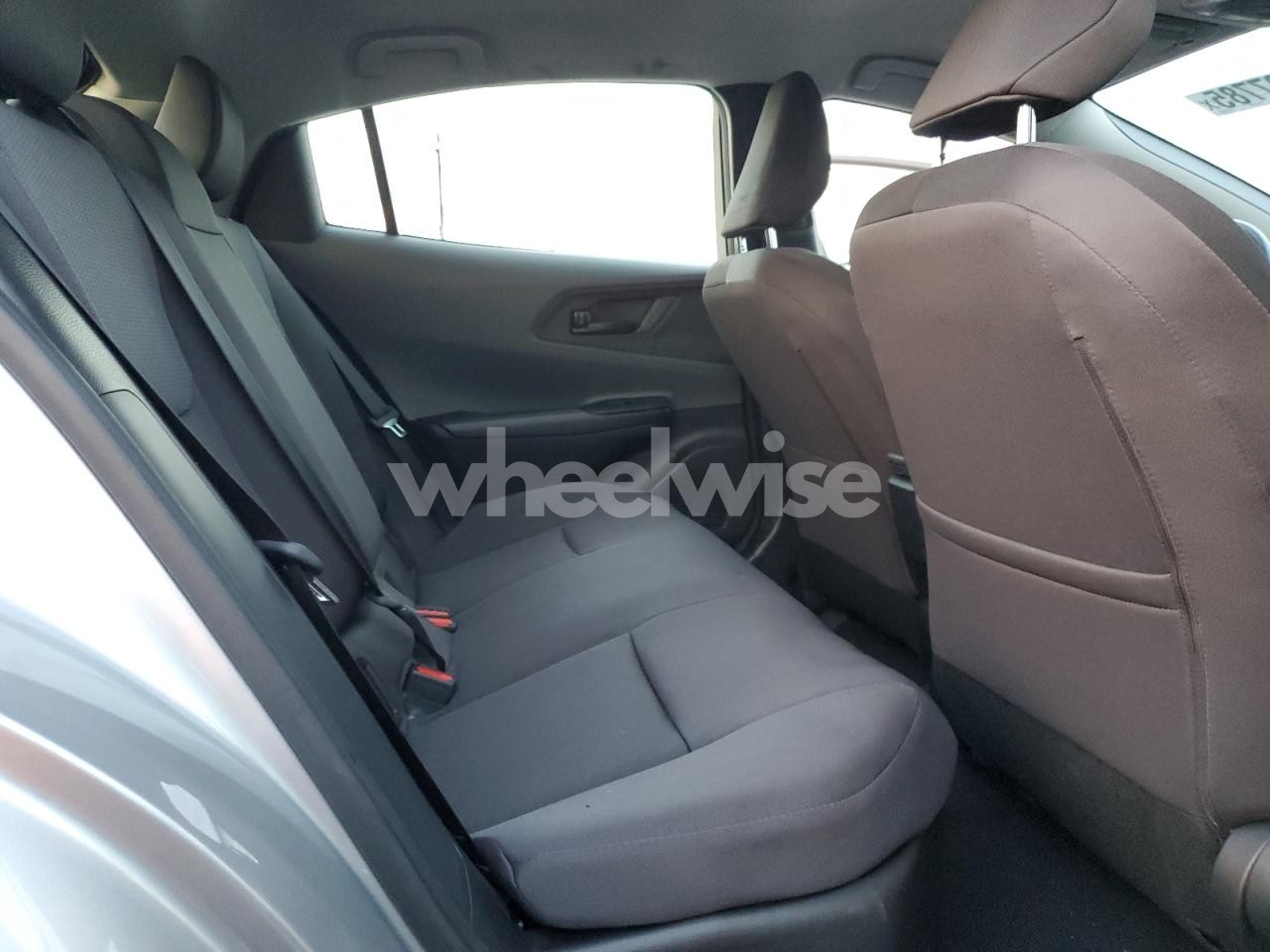 Photo 11 of 2024 TOYOTA PRIUS LE (VIN JTDADABU6R3009294)