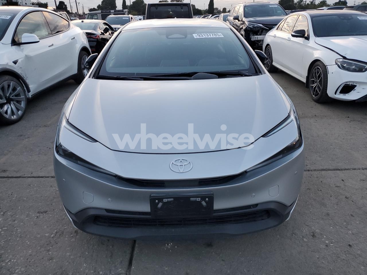 Photo 5 of 2024 TOYOTA PRIUS LE (VIN JTDADABU6R3009294)